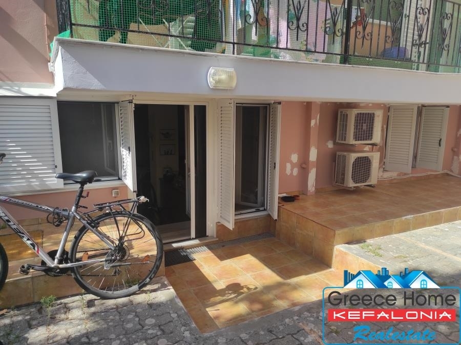 (For Sale) Residential Apartment || Kefalonia/Argostoli - 87 Sq.m, 2 Bedrooms, 150.000€ 